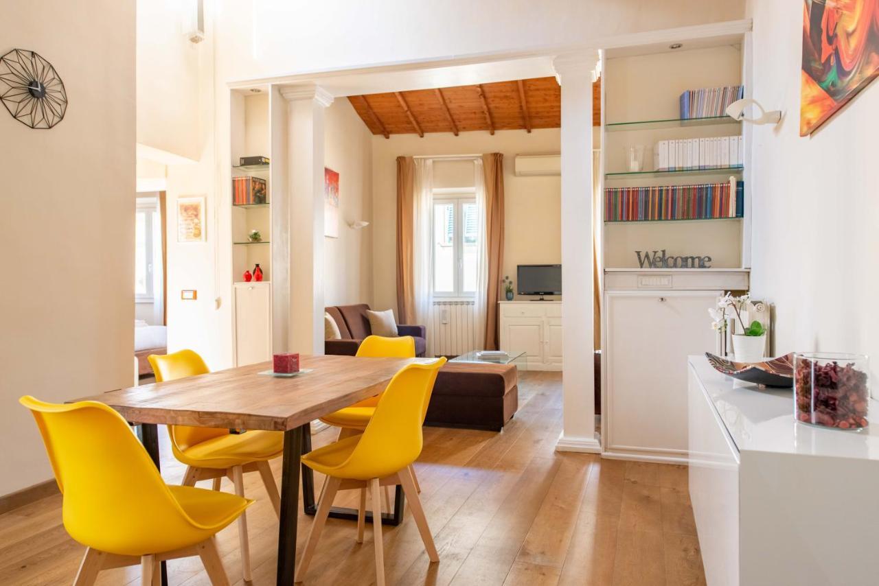 Modern, Bright Near Boboli Gardens & Santo Spirito - Homeunity Florence Extérieur photo