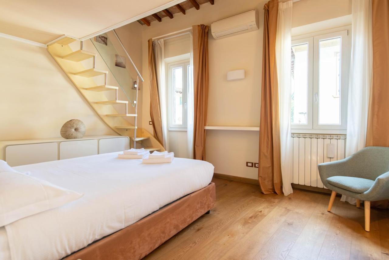 Modern, Bright Near Boboli Gardens & Santo Spirito - Homeunity Florence Extérieur photo